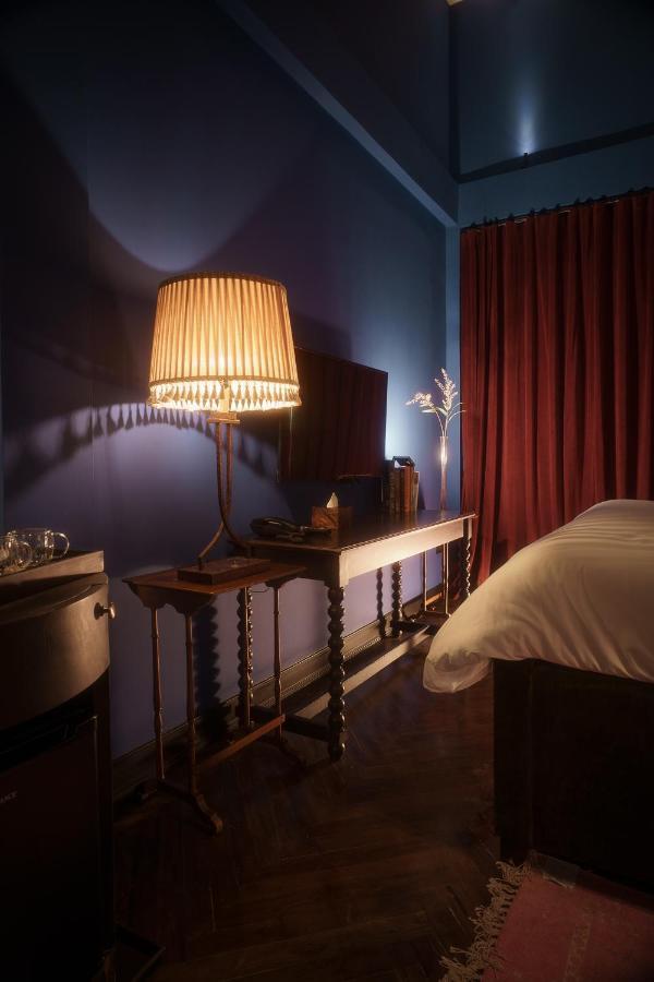 Baan Tuk Din Hotel Банкок Екстериор снимка