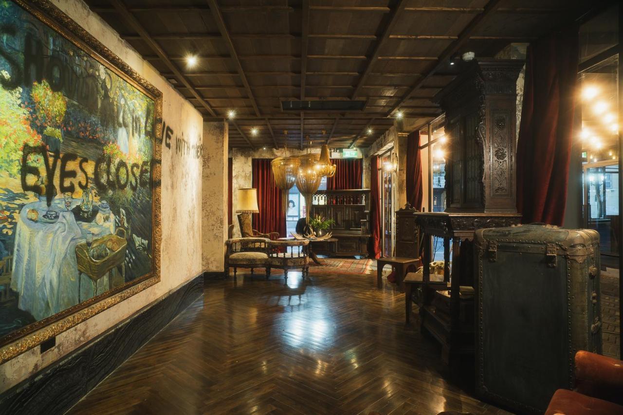 Baan Tuk Din Hotel Банкок Екстериор снимка