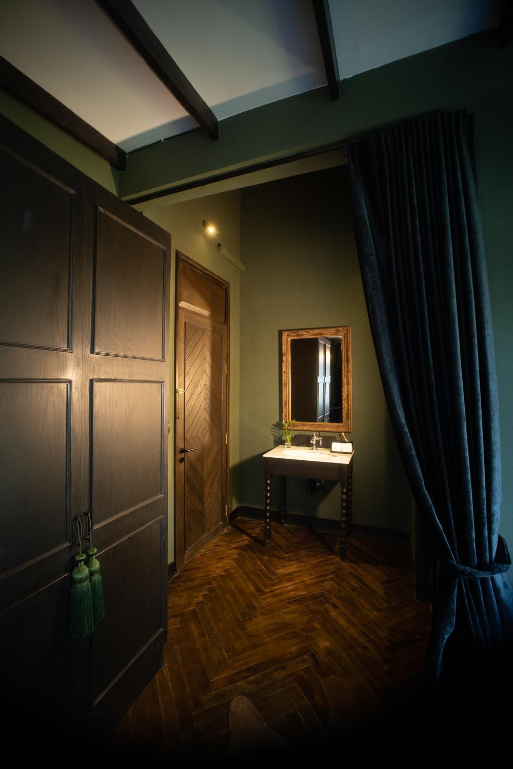Baan Tuk Din Hotel Банкок Екстериор снимка